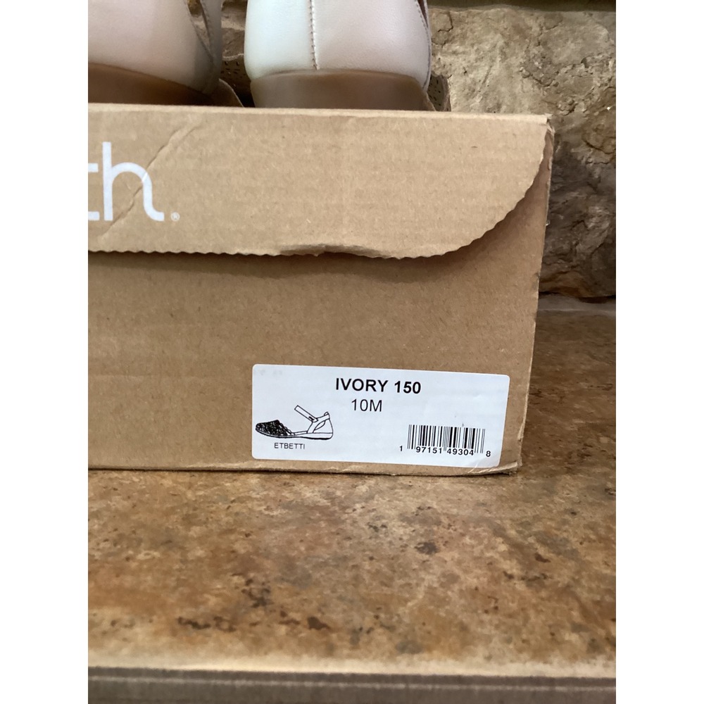 Earth Origins Etbetti Ivory Leather Laser Cut Mary Jane Flats Size 10M New - Picture 8 of 8